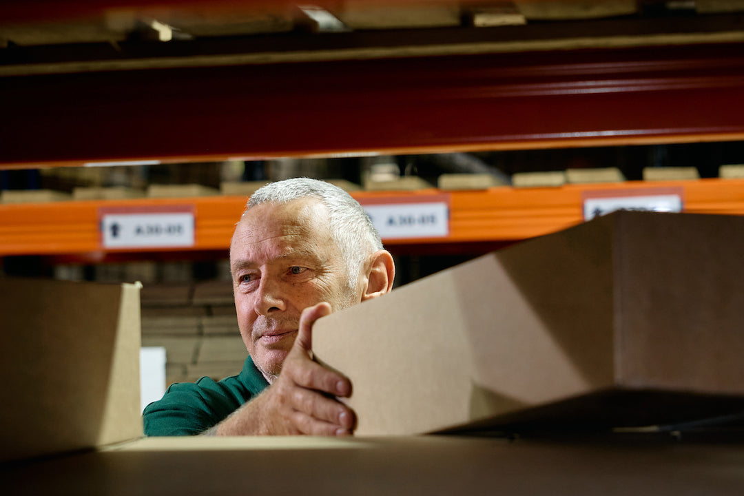Storage bins and supply chains
